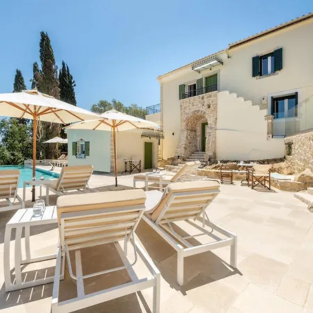 Villa Lithos Courtyard