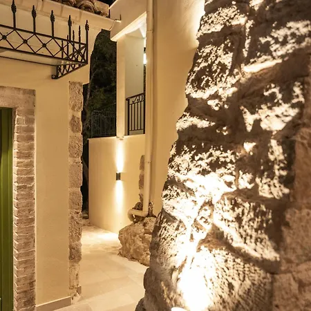Lithos Courtyard *